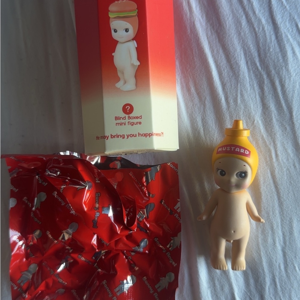 Sonny Angel Mustard Mini Figure snack series